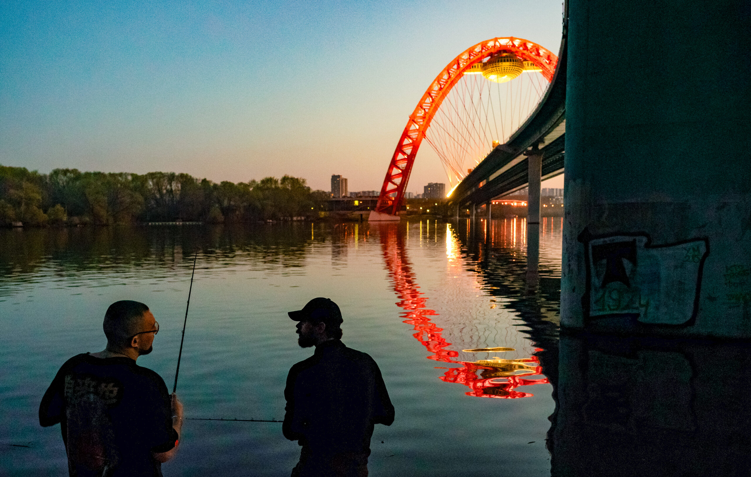 Живописный мост, подсветка, фото КГХ