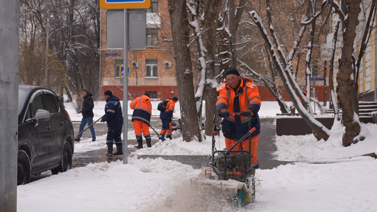 уборка снега, техника, фото КГХ