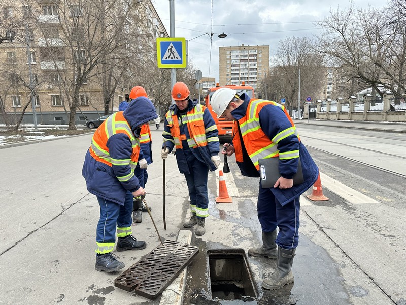 Мосводосток, канализация, очистка, фото Лидия Миловидова