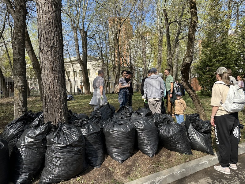 детский парк Фили, субботник, фото Яна Маевская