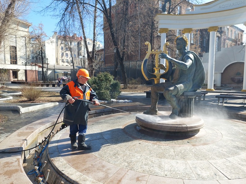 промывка фонтана, фото Яна Маевская